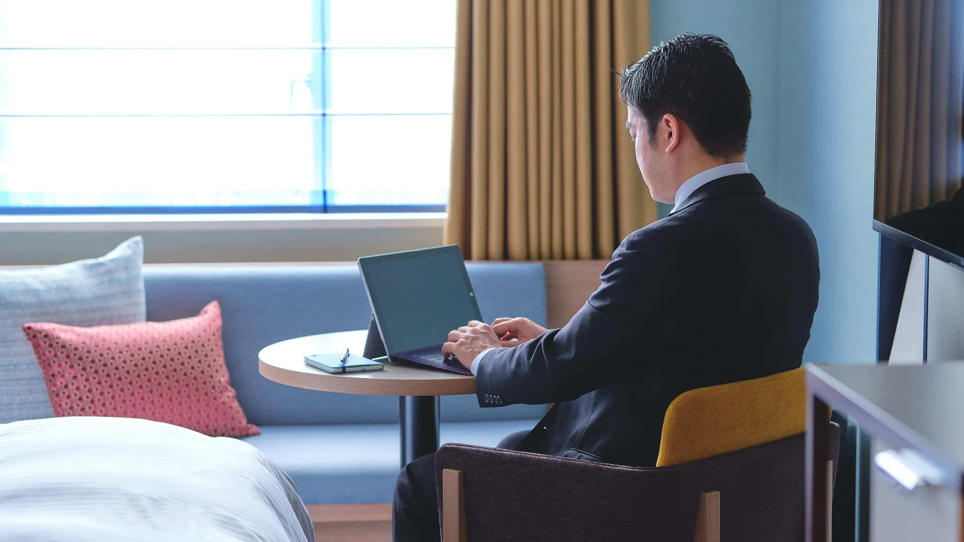 Miyako Hotel Kyoto Hachijo 4*,